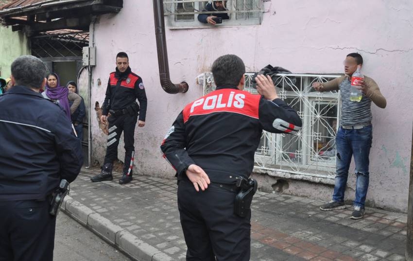 14 yaşındaki çocuk kendini yakmak istedi