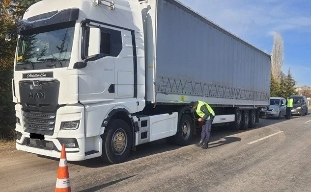 Kış lastiği denetiminde 138 araca ceza yazıldı
