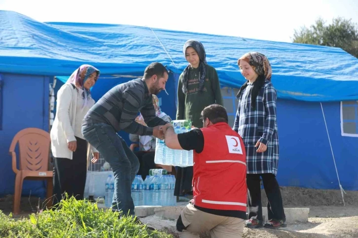 Kızılay psikologları görünmez yaraları sarıyor
