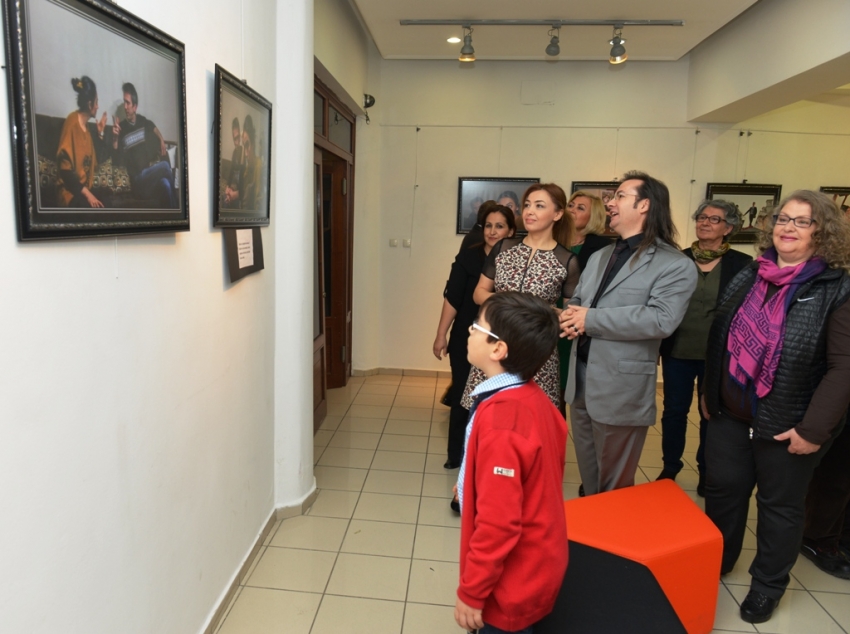 Bursa'da fotoğraflarla  “Kadına şiddete hayır” dediler