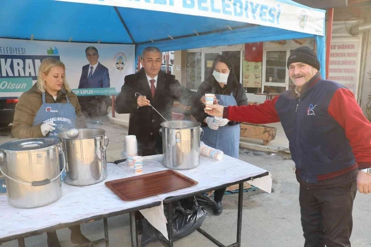 Koçarlı Belediyesi’nden vatandaşlara sıcak çorba ikramı
