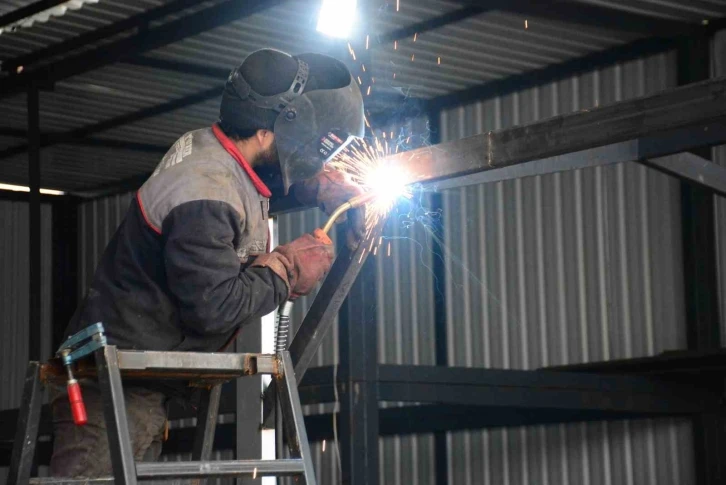 Konteynere talep arttı, üretim iki katına çıktı
