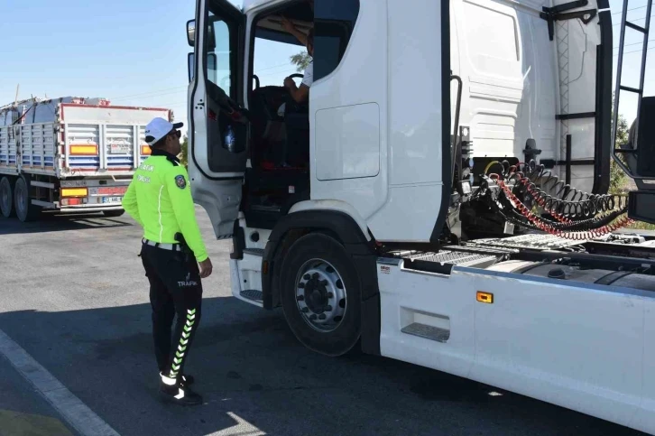 Konya’da bin 776 ağır vasıta araç tek tek denetlendi
