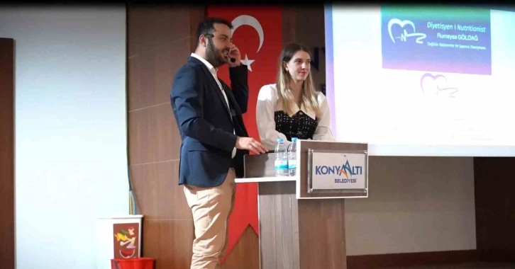 Konyaaltı’nda kalp sağlığı ve sağlıklı beslenme anlatıldı
