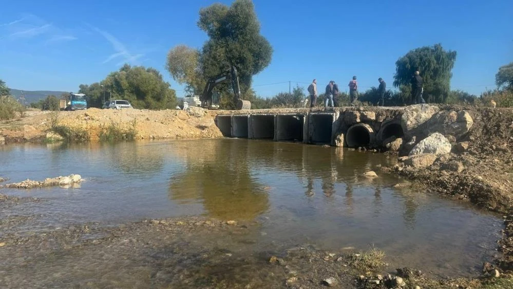 Bursa'da köprünün yıkım kararı köylüyü isyan ettirdi