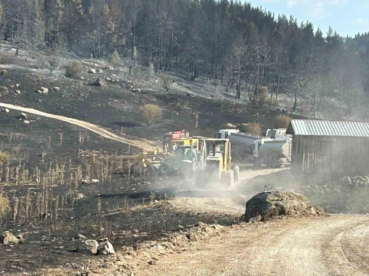 Körfez Belediyesi’nden Ankara ve Bolu arasındaki yangına destek
