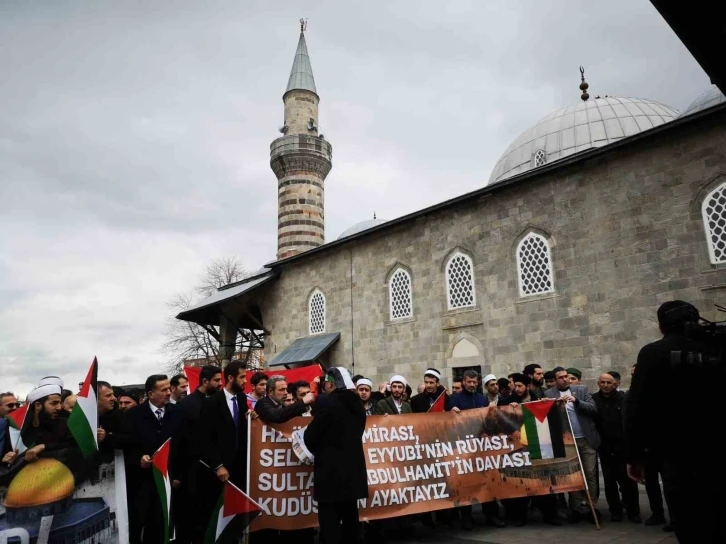 Kudüs’te yapılan saldırı kınandı
