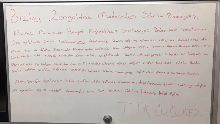 Kurtarma çalışmalarına katılan maden işçilerinden konakladıkları okulun öğrencilerine anlamlı mesaj