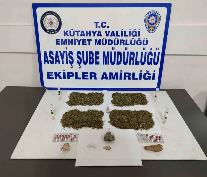 Kütahya’da uyuşturucu operasyonlarında 4 şüpheli gözaltına alındı
