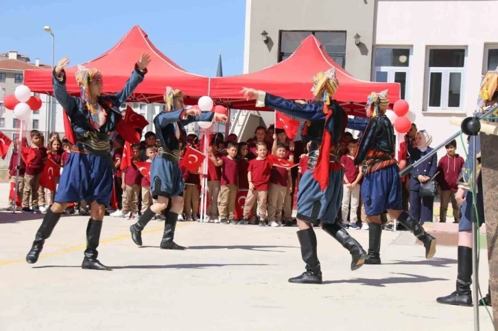 Kütahya’da yeni eğitim-öğretim yılı heyecanı
