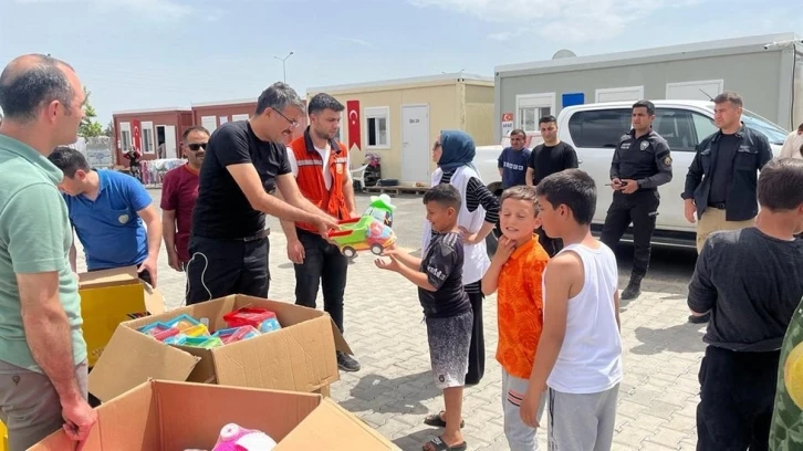 Kütahya Valisi Ali Çelik, 76 gündür deprem bölgesinde
