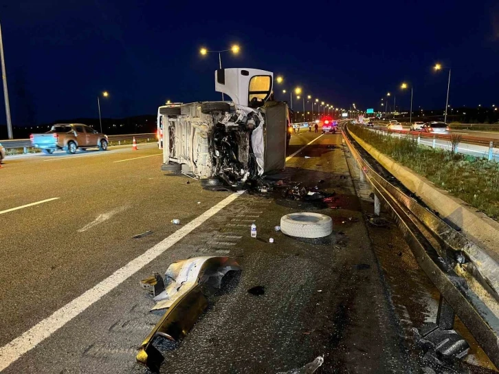 Kuzey Marmara Otoyolu’nda feci kaza: 1 ölü, 5 yaralı
