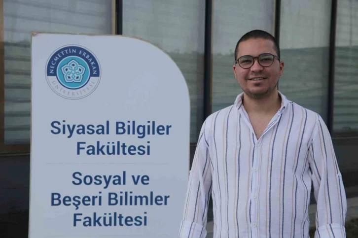 Lösemiye rağmen hayallerinden vazgeçmedi, üniversiteden mezun oldu
