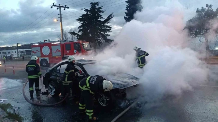 LPG’li otomobil alev topuna döndü
