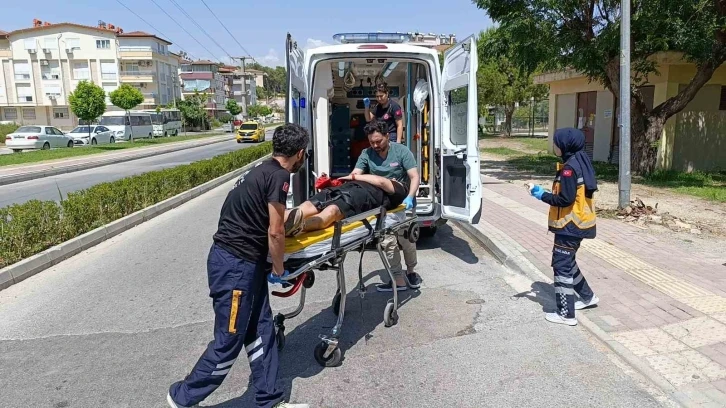 Manavgat’ta otomobil ile motosiklet çarpıştı: 1 yaralı
