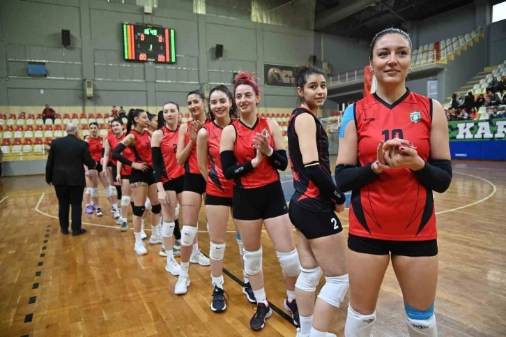 Manavgat’un Sultanları play-off’ta
