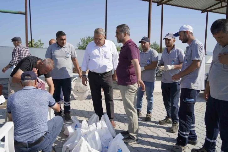 Manisa’da 40 ton kurban eti 6 bin aileye dağıtılacak