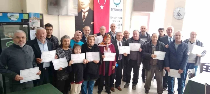 ‘Mantar Yetiştiriciliği’ kursuna katılan 40 kursiyer törenle sertifikalarını aldılar
