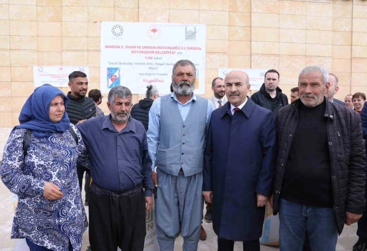 Mardin’de yüzde 50 hibe ile çiftçilere 3 bin ton yem dağıtıldı