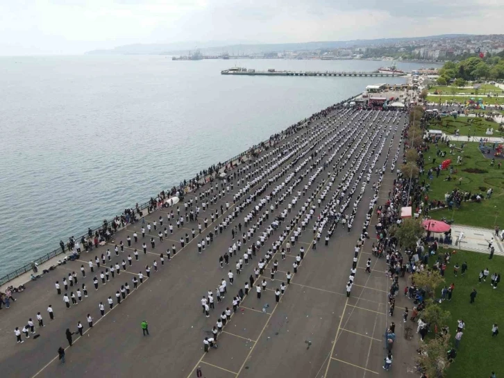 Marmara Deniz’inin kıyısında muhteşem görüntü: 1919 genç Tekirdağ karşılaması oynadı
