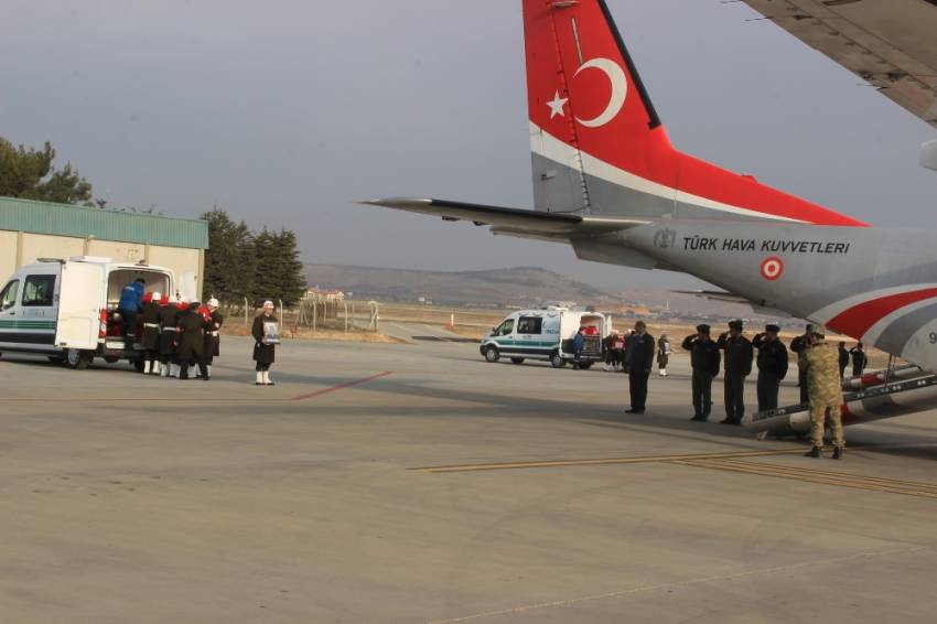 El Bab şehitleri memleketlerine uğurlandı