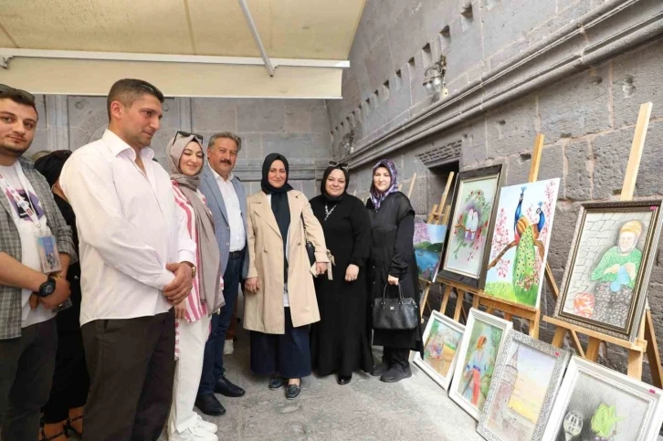 Melikgazi’nin Kursiyerleri Hünerlerini Sergiledi
