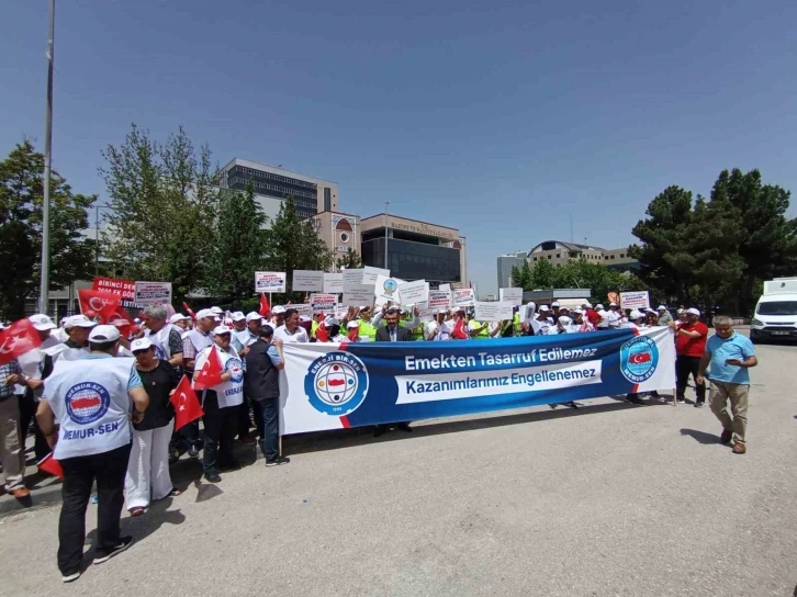 Memur-Sen ve Enerji Bir-Sen’den tasarruf tedbirlerine ilişkin açıklama
