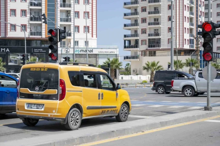 Mersin Büyükşehir Belediyesi ’Değişken Mesaj Sistemini’ hayata geçirdi
