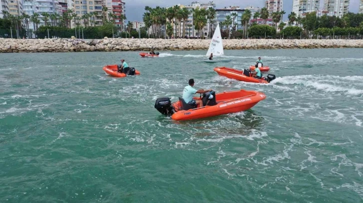 Mersin Büyükşehir Belediyesi filosunu güçlendirdi
