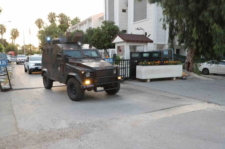 Mersin’de "tefecilere" operasyon: 4 gözaltı
