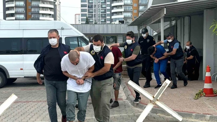 Mersin’deki DEAŞ operasyonu: 4 tutuklama

