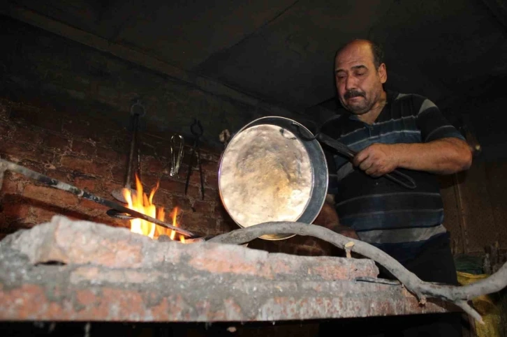 Mesleğinde 50 yıla yaklaştı ama çırak bulamıyor
