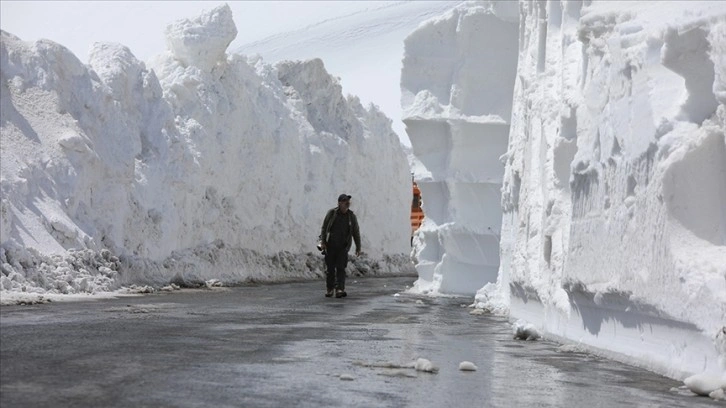 Meteorolojiden Doğu Karadeniz ve Doğu Anadolu için çığ uyarısı