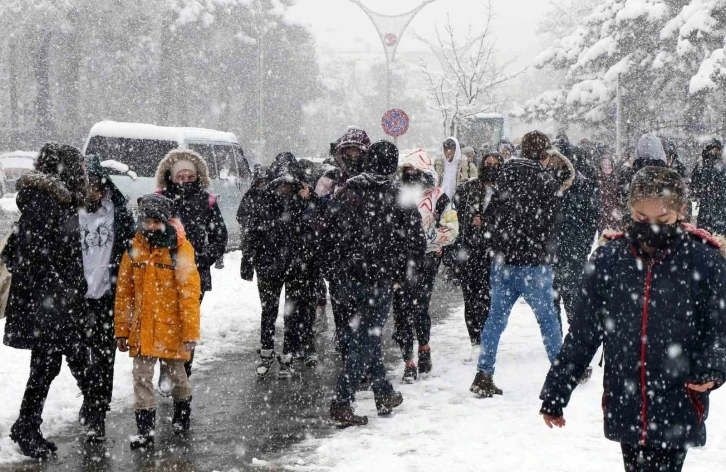 Meteorolojiden kar yağışı ve fırtına uyarısı
