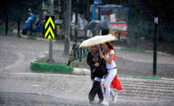 Meteorolojiden kuvvetli yağış uyarısı
