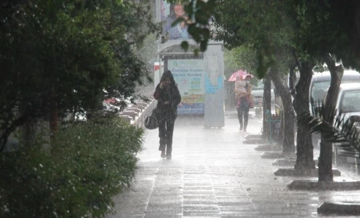 Meteorolojiden sağanak yağış uyarısı
