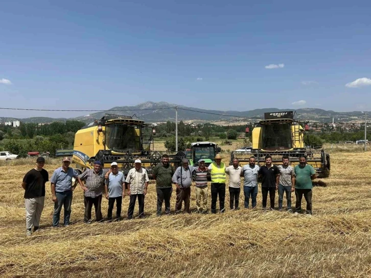 MHP Gediz İlçe Başkanı Necdet Akel: "Gediz’e TMO alım ofisi açılmalıdır"
