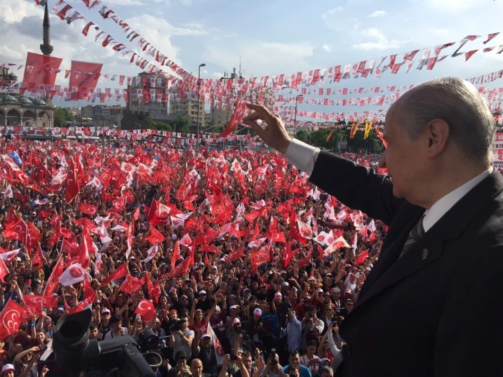 MHP vekil listesini YSK'ya sundu: İşte Bursa adayları 