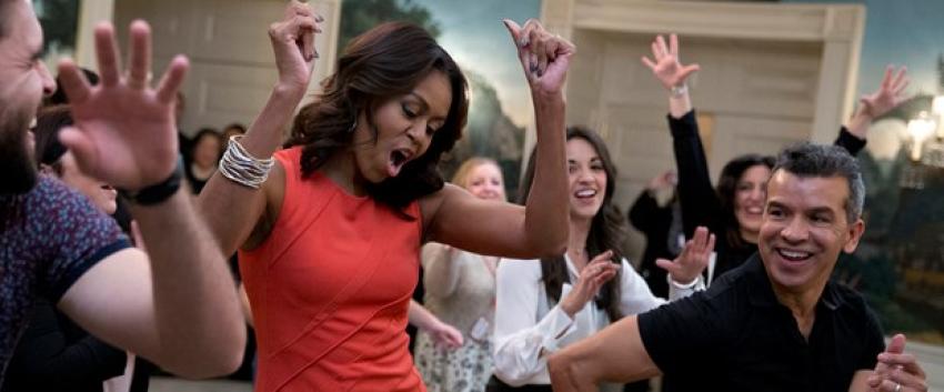 Michelle Obama'dan Conga dansı  