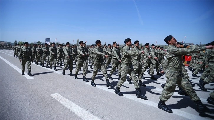 Milli Savunma Bakanlığının sözleşmeli er başvurularında süre 1 Ekim'de dolacak