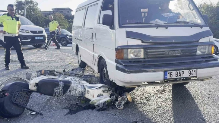 Bursa'da minibüsünün tekerleğinin altında hayata dönüş