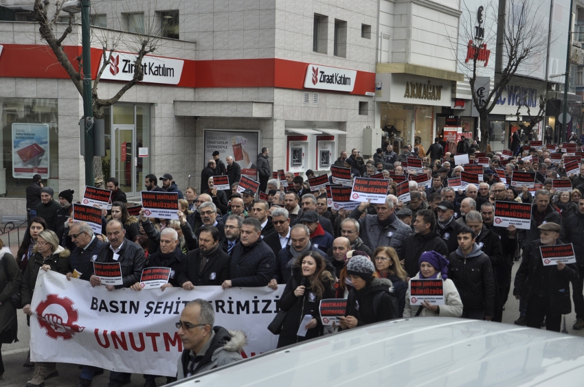 Uğur Mumcu Bursa'da anıldı