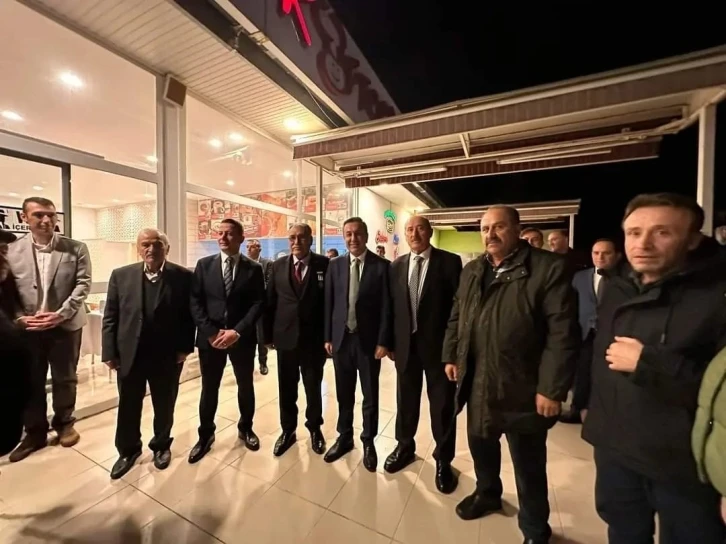 Muhsin Dere, şehit aileleri ve gaziler ile iftarda buluştu
