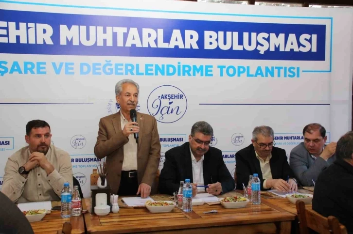 Muhtarlarla istişare ve değerlendirme toplantısı yapıldı
