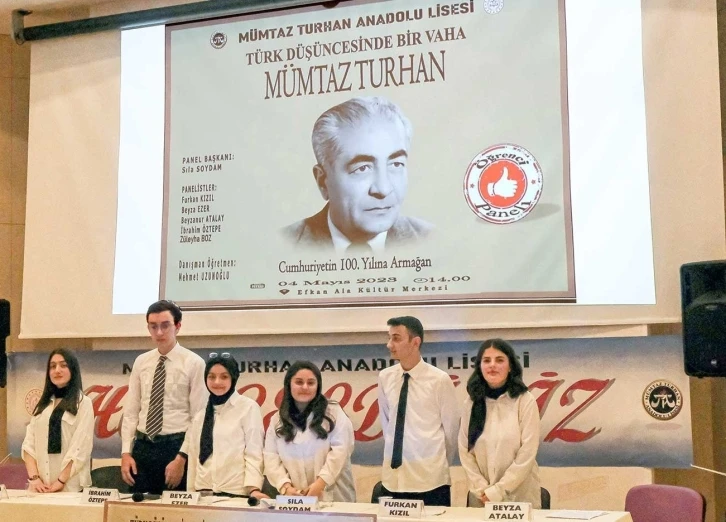 Mümtaz Turhan’ı öğrenciler anlattı
