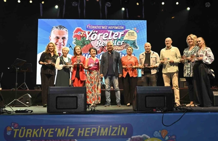 Muratpaşa’nın, Yöreler Renkler Festivali sona erdi
