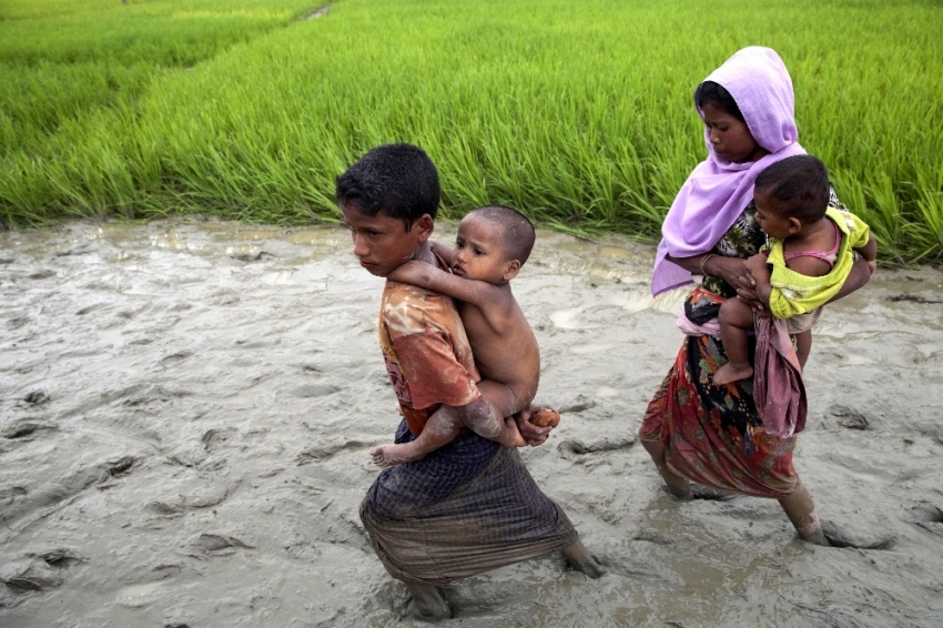 Myanmar hükümeti yardım kuruluşlarını Arakan’a sokmuyor