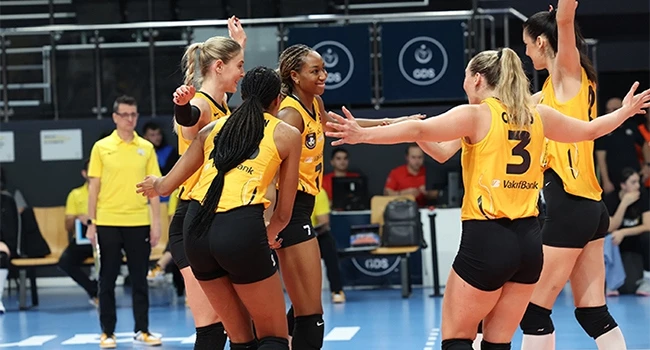 VakıfBank, FIVB Kadınlar Dünya Kulüpler Şampiyonası'nın ilk maçını rahat geçti