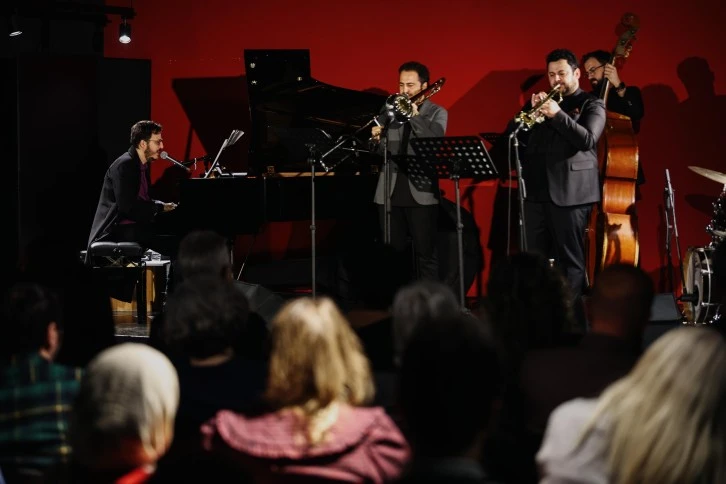 Bursa'da, Mehmet Ali Sanlıkol Quintet’ten ney ile caz 