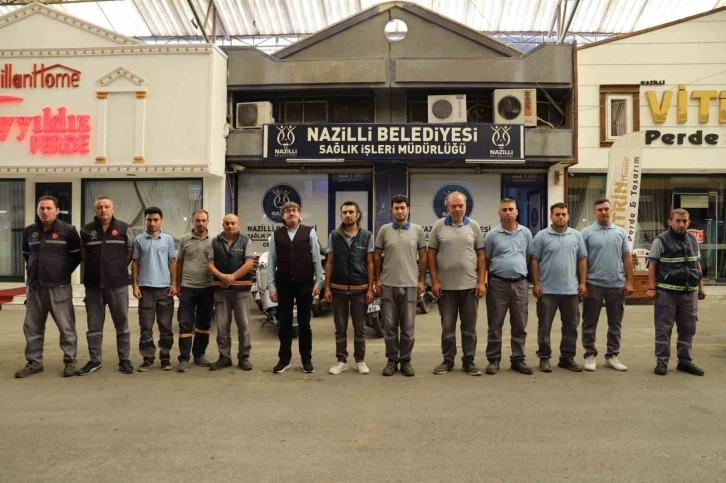 Nazilli Belediyesi ilaçlama çalışmalarına devam ediyor
